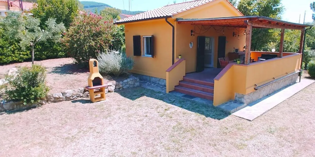 Appartamenti Sterlizia 2 Lacona Italy
