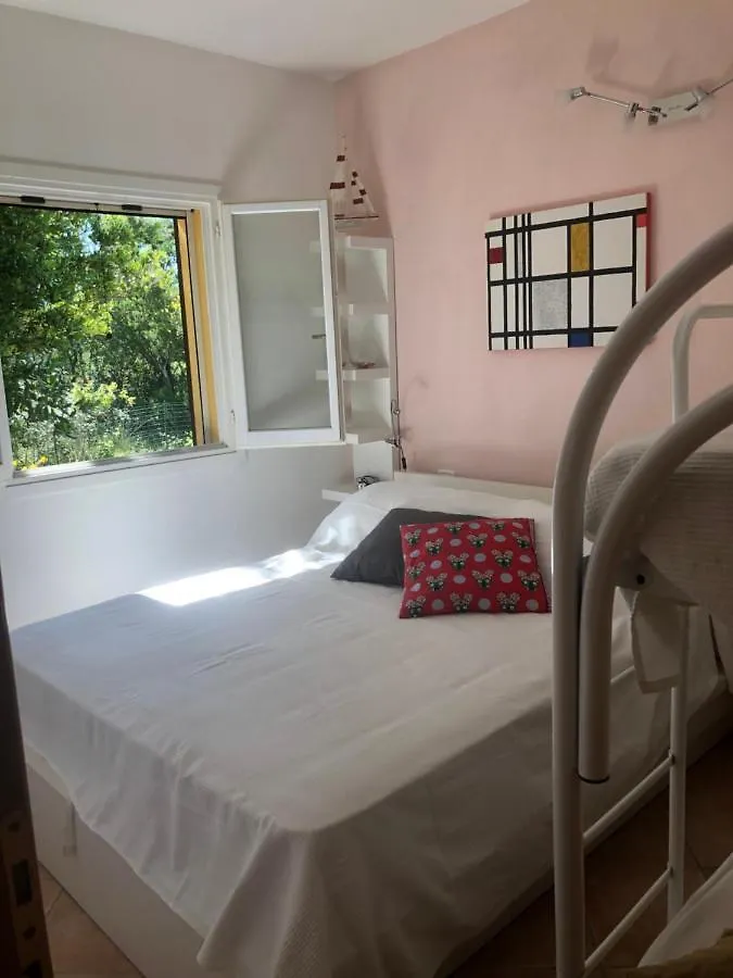 Appartamenti Sterlizia 2 Lacona Holiday home
