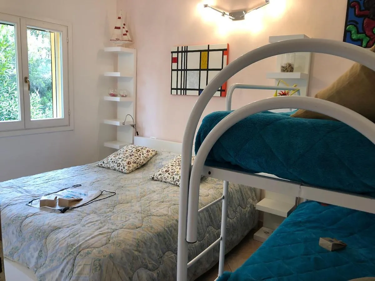 Holiday home Appartamenti Sterlizia 2 Lacona